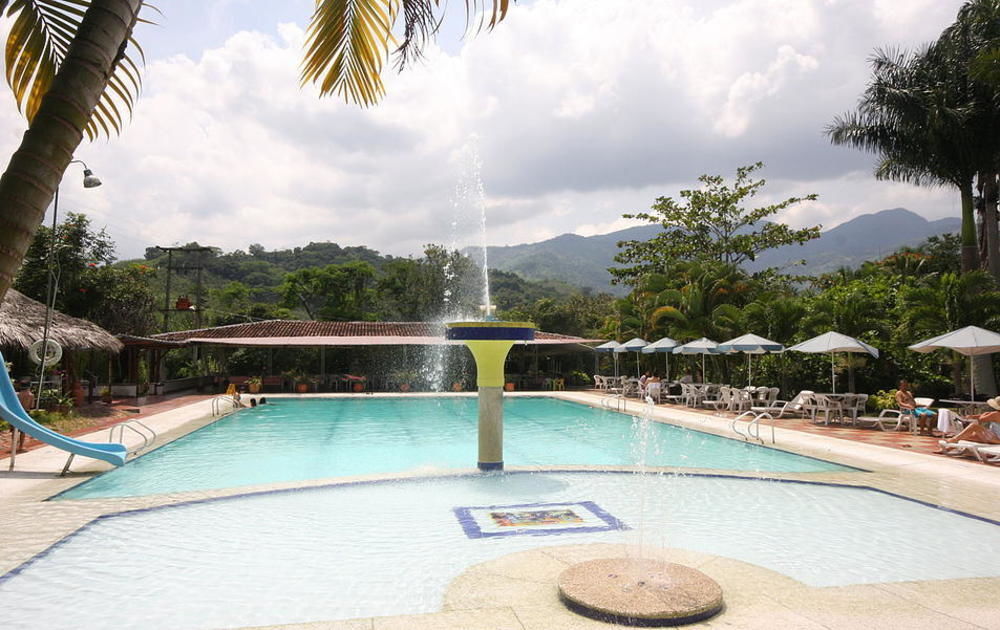 Hotel Hacienda El Diamante Villeta Esterno foto